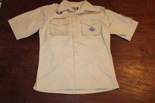 Boy Scouts of America BSA Youth Shirt Large Tan Short Sleeve Sewn Patch