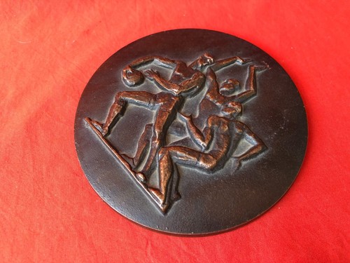 1980 SUMMER OLYMPIC GAMES BIG MEDAL PLAQUE AWARD MOSCOW RUSSIA BASKETBALL RARE - Picture 5 of 6
