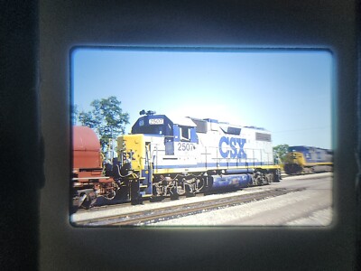 Original Eisenbahn Dia Vintage 2002 CSX EMD GP38-2 Diesellok Nr.2507
