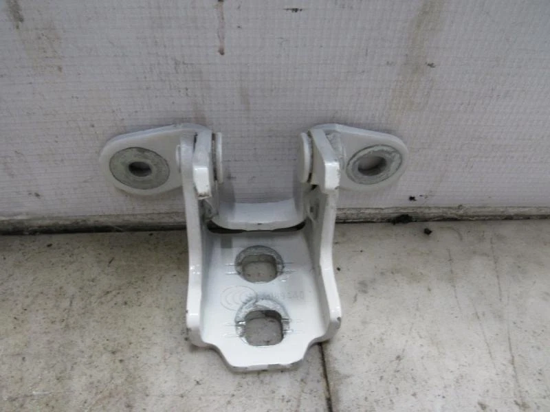 Bisagra de puerta trasera izquierda Dodge Journey 2016 Foto 2 de 3