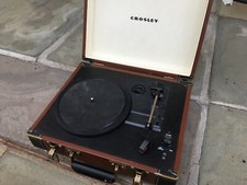 Crosley CR6019D-BR Executive Portable USB Turntable with Bluetooth, Brown
