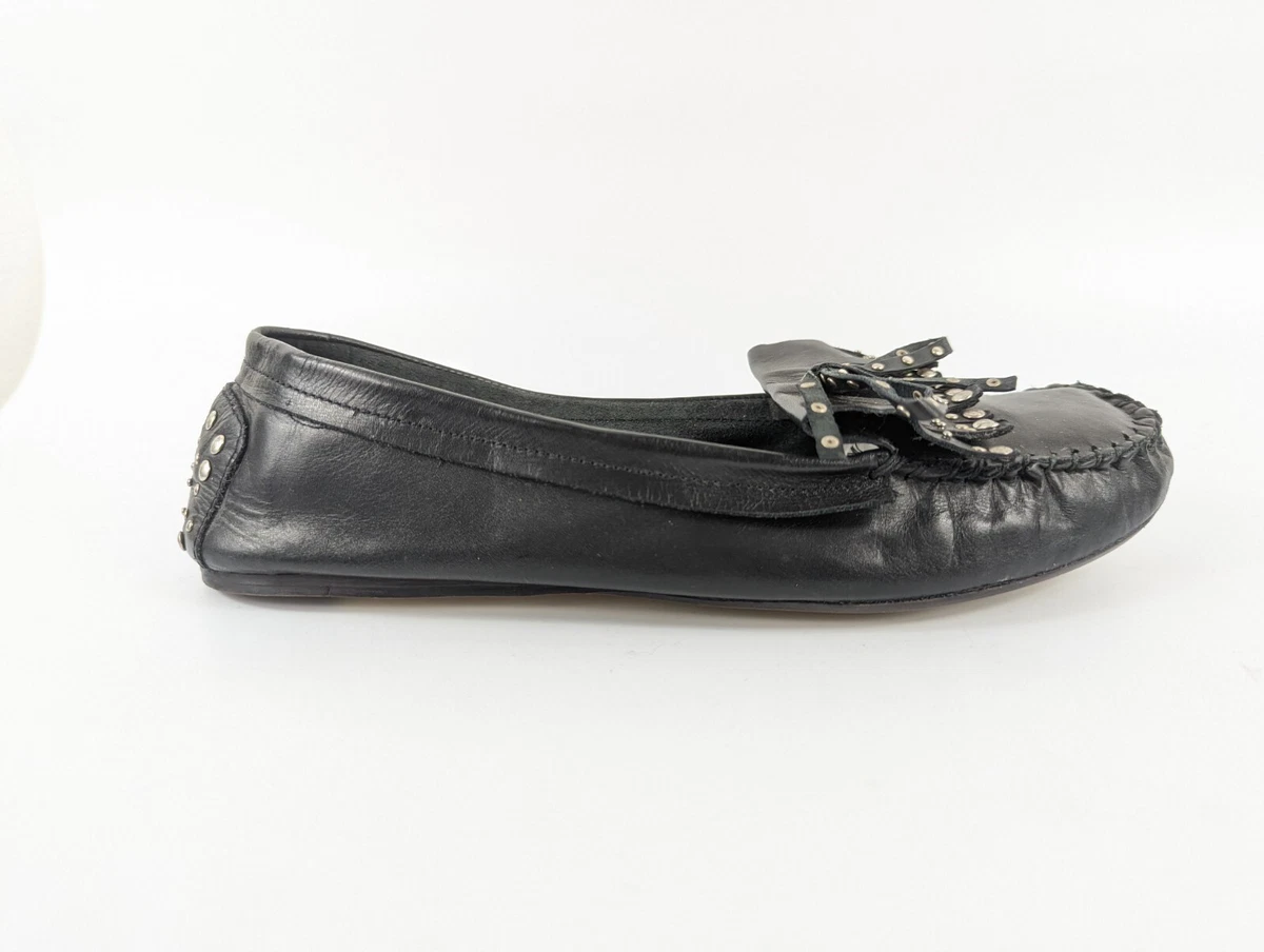 Office girl hotsell shoes