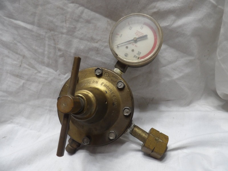 Meco Modern Engineering Acetylene Regultor USA