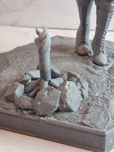 Lara Croft Inspired Figure 12K 3D Printed Resin - NSFW - Picture 2 of 9