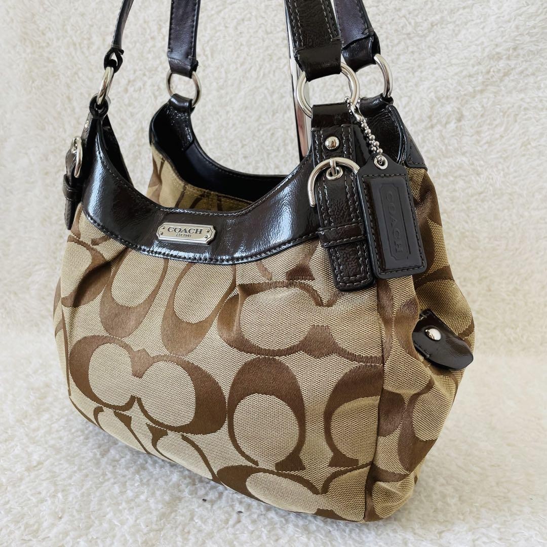 Coach Signature Canvas Shoulder Bag Beige G06172505 Authentic