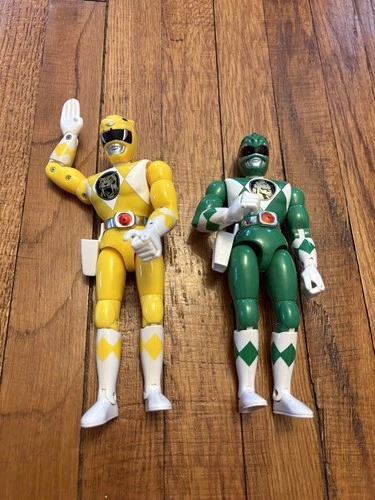 Vintage Power Rangers Lot Of 2 Large Action Figures 8” Yellow Green