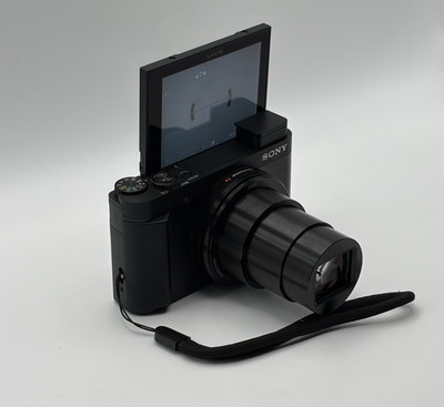 Sony Cyber Shot DSC-HX80 Digital Camera 18.2 MP 30x Zoom WiFi 64GB SD
