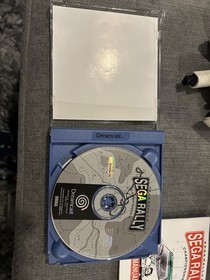 Sega Dreamcast Video Game Console Bundle Not Yellowed. Tested Working