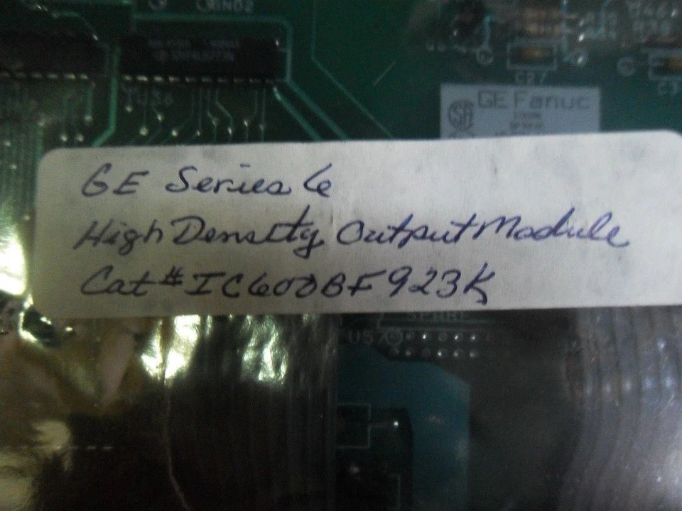 Módulo de salida de alta densidad 1 GE Fanuc IC600BF923K Foto 2 de 2