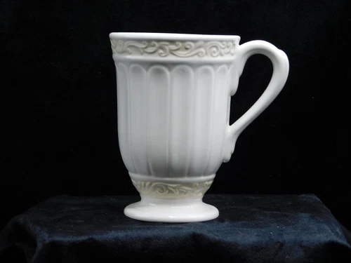 LENOX BUTLER'S PANTRY Pedestal Mug