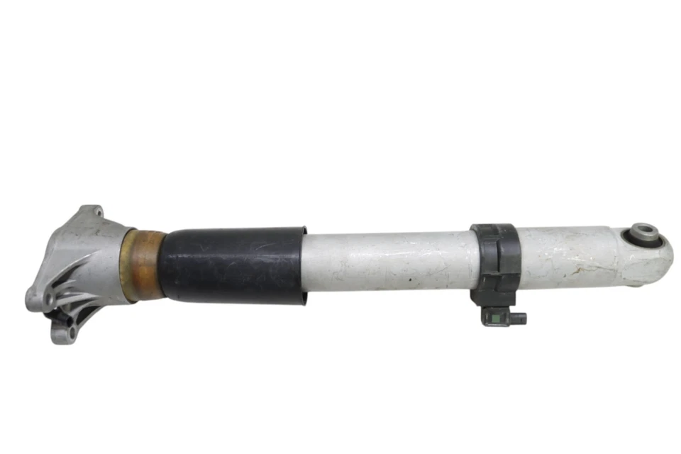 BMW M3 M4 G80 G82 G83 Rear Left Right Side Shock Set of 2 2021 - 2025 OEM - Image 4 of 4