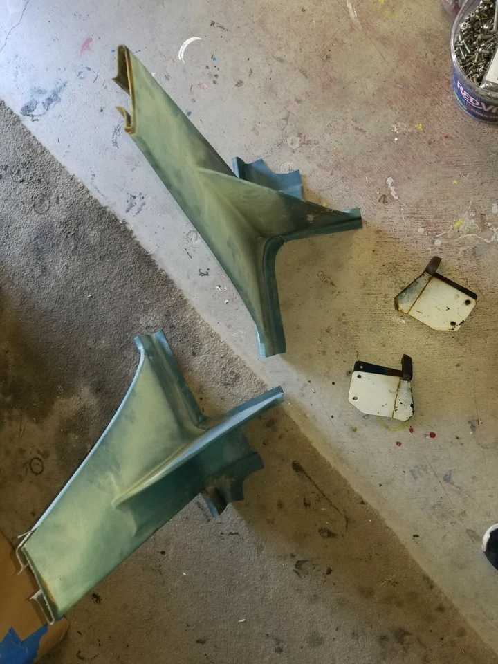 1957 CHRYSLER NEW YORKER 4 DOOR HARDTOP POST TRIM PLASTIC 1958 1959 DESOTO DODGE - Image 2 of 4