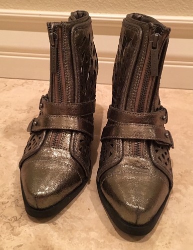 MICHAEL ANTONIO STUDIO Pewter Metallic Straps Buckles Zip Ankle Booties 7M NEW!! - Picture 6 of 12