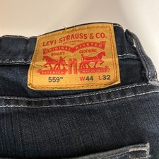 Levi  s Vintage Jeans Mens 559 Blue Relax Fit /straight Leg W44 Inch /L32 Inch