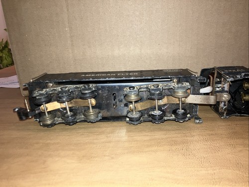 NYC 4-6-4 Hudson Dampflok und Tender (getestet) - Bild 9 von 10