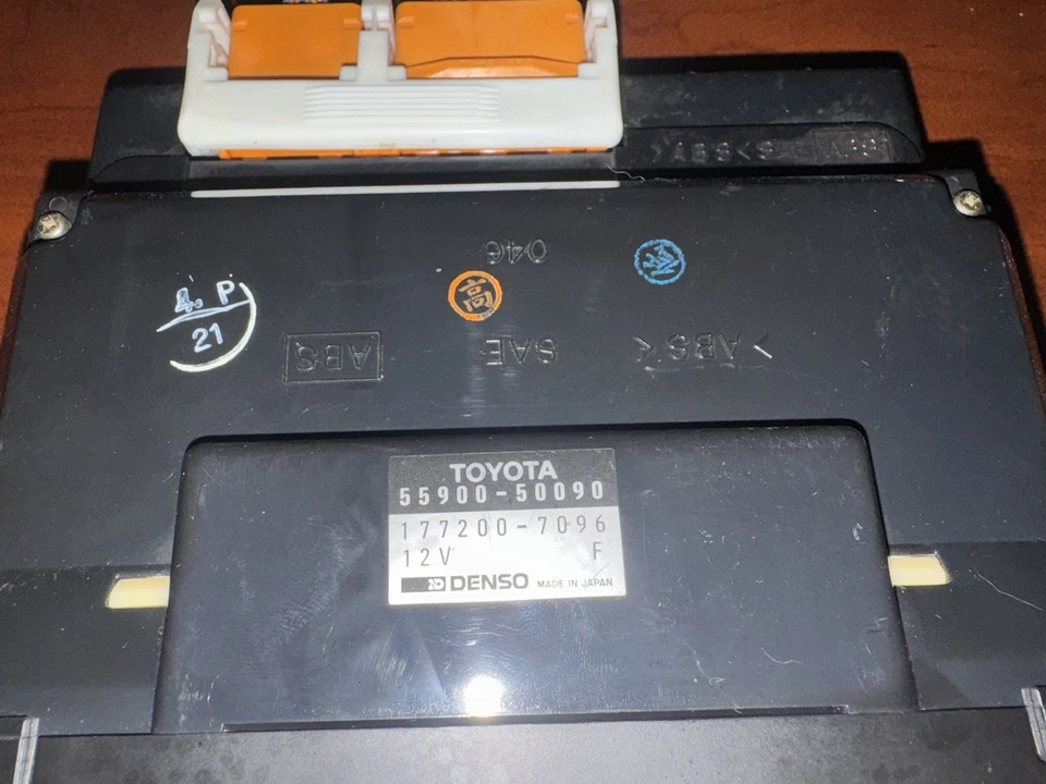 LS400 Climate Control & Clock OEM (Tested and Functional) - Image 4 of 4