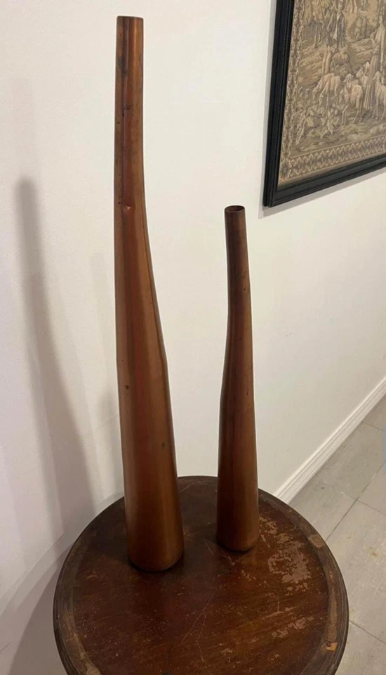 Vintage 1970s Copper Floor Vases – Mid Century Modern Sculptural Set of 2 - Image 2 of 3