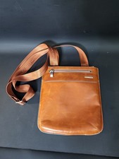 Borsa a tracolla Piquadro in pelle marrone Blue Square Crossbody 24,5 x 22 cm