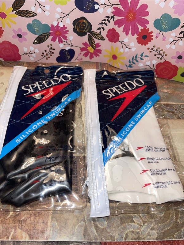 2 Speedo Adult Solid Silicone Dome Swim Caps White/Black OS- Stretch
