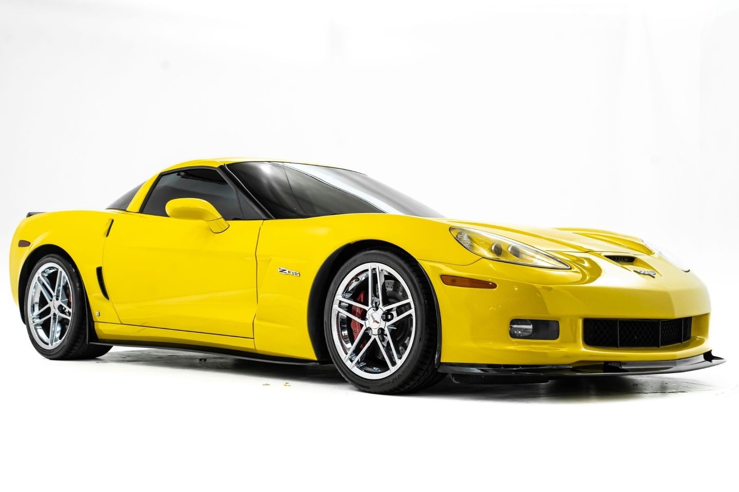 2008 [45U] Velocity Yellow Tintcoat Chevrolet Corvette   | C6 Corvette Photo 8