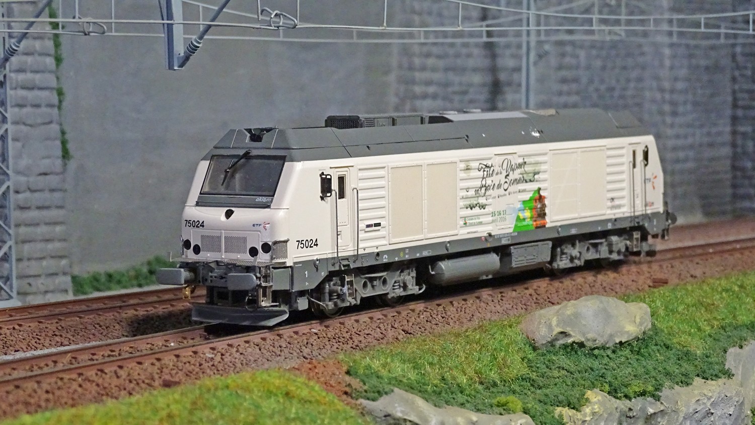 Locomotive diesel BB 75024 ETF Os.Kar à l'échelle HO pour modélisme ferroviaire