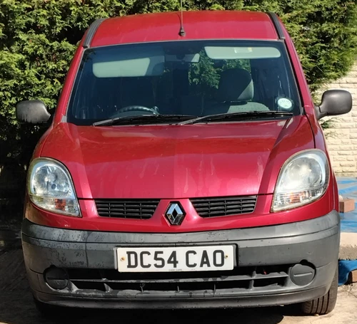 Renault Kangoo Authentique 2004 Automatic spares or repair Non-Runner - Picture 1 of 24