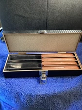 Vintage Niagara Cutlery 4 Piece Oversized Steak Knife Set  In A Wooden Storage B