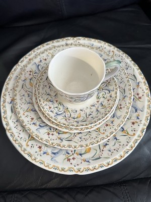 Gien Toscana 5 Piece Dinnerware Set