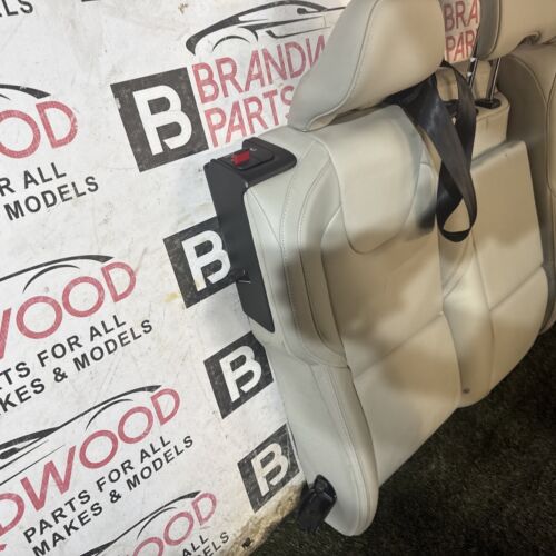 Volvo v40 D2 ES Mk3 (525) 5Dr Hatchback Rear Seats in White/Cream - Picture 12 of 24