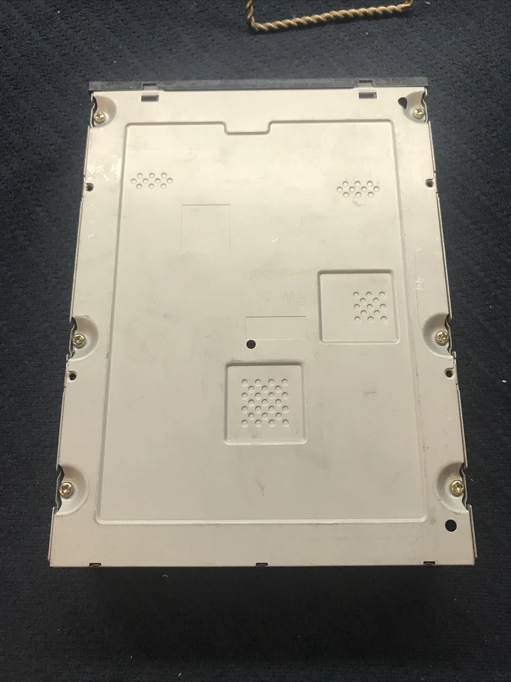 NEC CD-R/RW DRIVE NR-9100A - Image 4 of 4