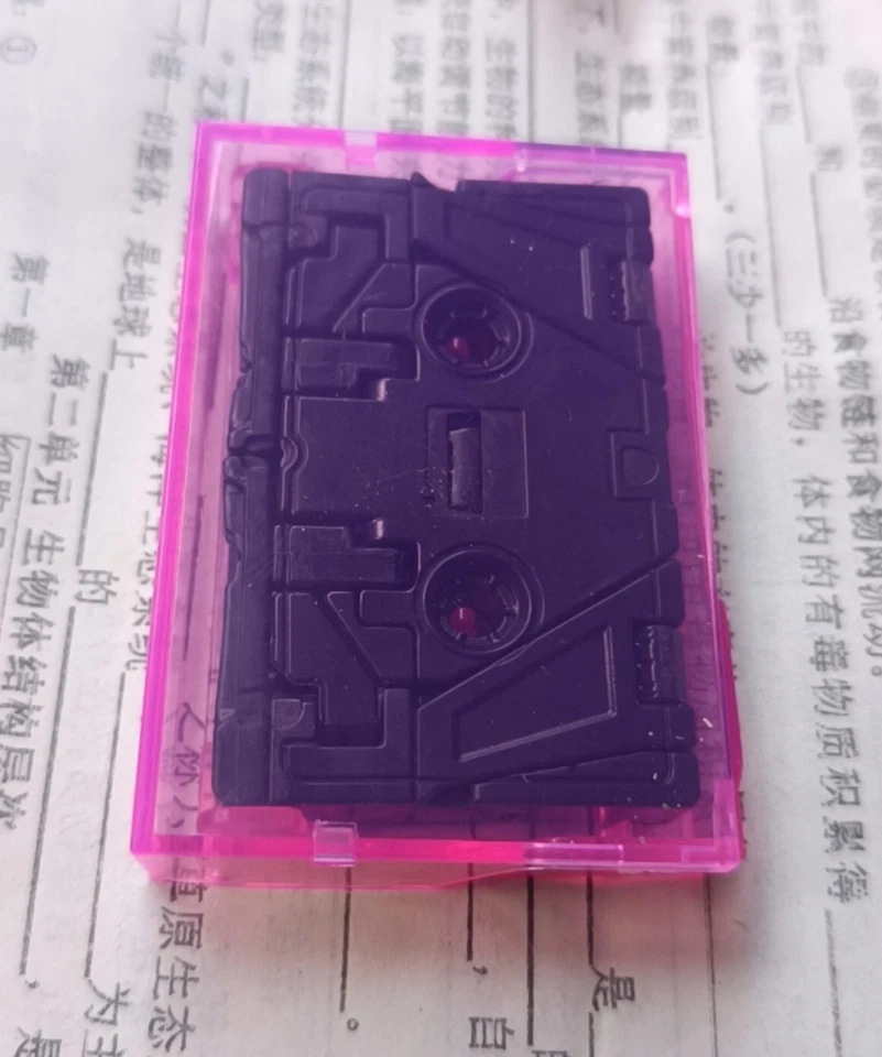 Prototype Transformers Toy Masterpiece MP-13 Laserbeak Cassette Test Shot - Image 2 of 4