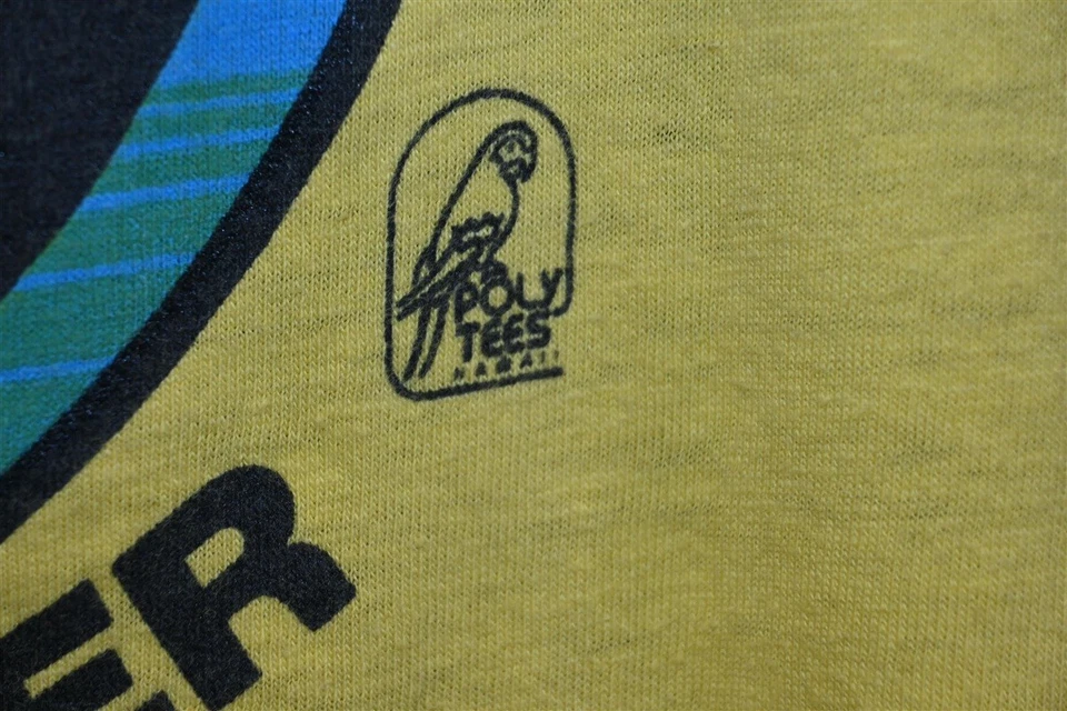 Camiseta vintage anos 70 PRIMO HAWAIIAN BEER POLI ALGODÃO AMARELO HI CRU GRANDE G - Imagem 3 de 4