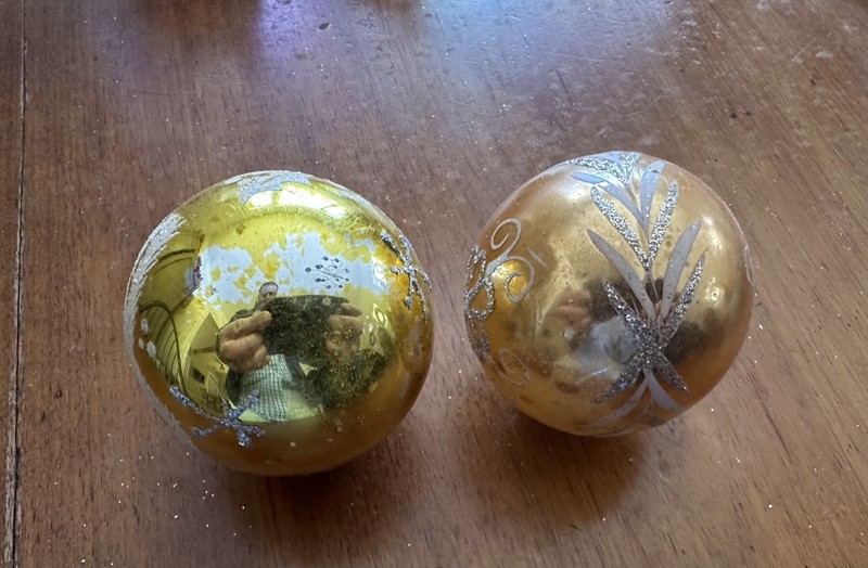 2 Vintage GLASS ORNAMENT Glitter 1 is DBGM Plastic Cap WEST GERMANY