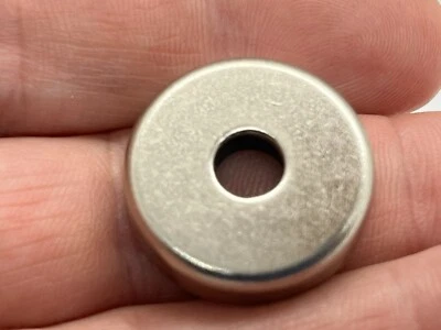 PARROTSOL 24mm Strong Ferrite Round Pot Magnet Disc Through Hole Mounting Bolt On Potted
