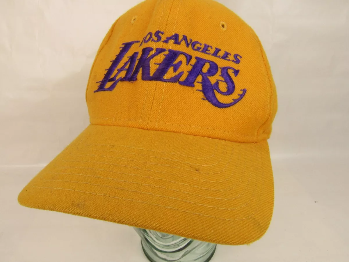 Vintage LAKERS NBA Made in Korea Sports Specialties Yellow Wool Snapback  Hat Cap