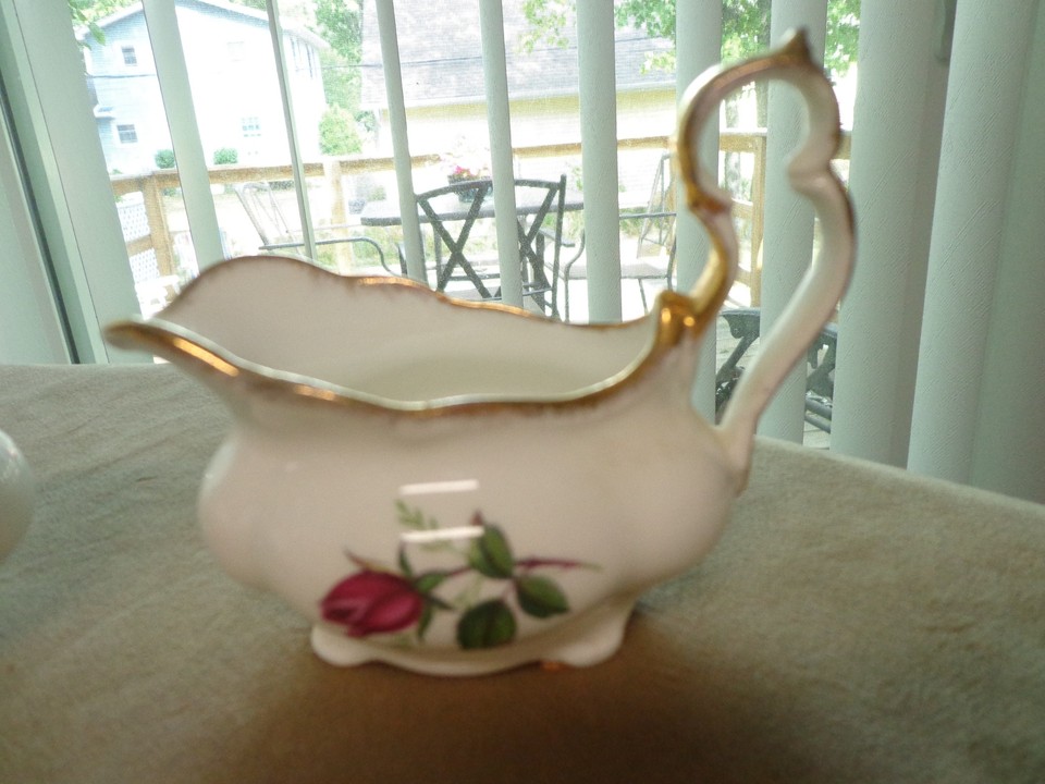 Royal Stuart Wine Rose Spencer Stevenson Creamer and Sugar Set High