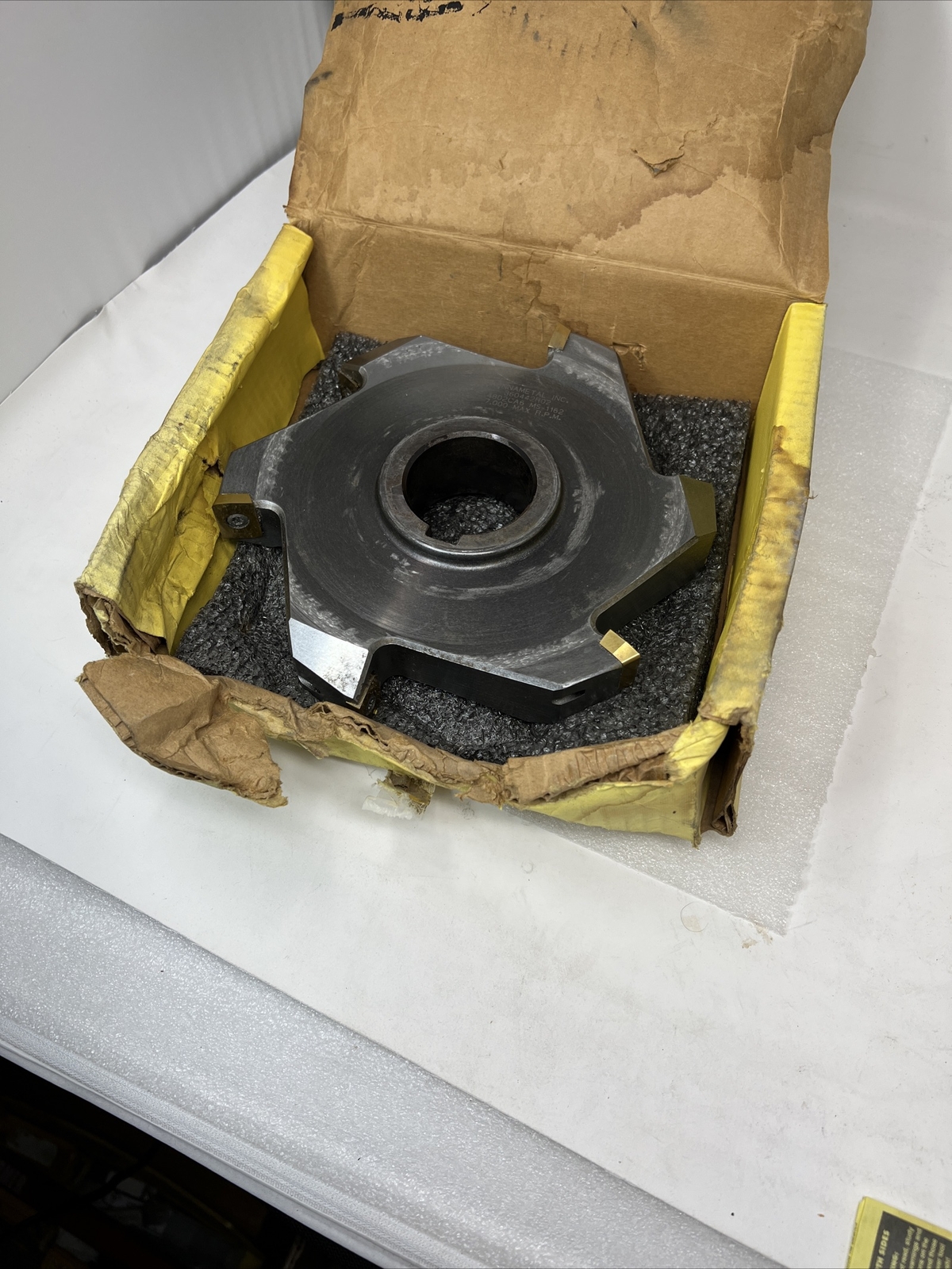 8” Kennametal 360442R02 Staggered Slot Horizontal Milling Cutter, 2