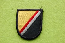 U.S  Army  Special Operations Comand  Beret  Insignia 1987.