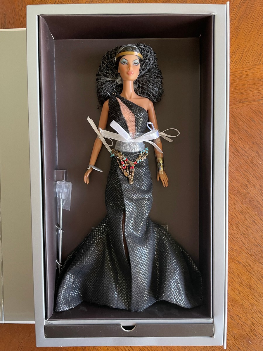 その他 Fashion tyNatalia Fatale Resurgence Resurgence Natalia Fatalé | Inside the Fashion Doll Studio