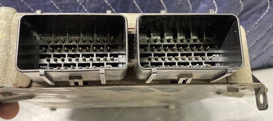 1996 Dodge Intrepid Chrysler Concorde 3.3L Engine Control Module 4606942 OEM Foto 3 de 4