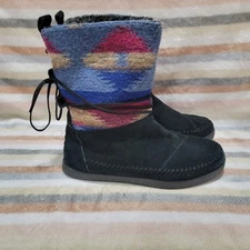 Toms Nepal Aztec Moccasin Boots Black Suede Leather Women’s 8 Tie Wrap Tribal