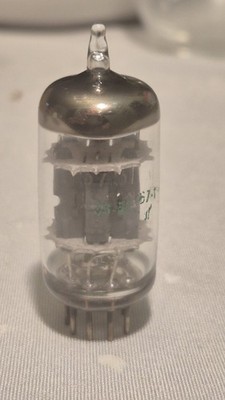 Vintage GE General Electric 5751 preamp tube USA. 12AX7