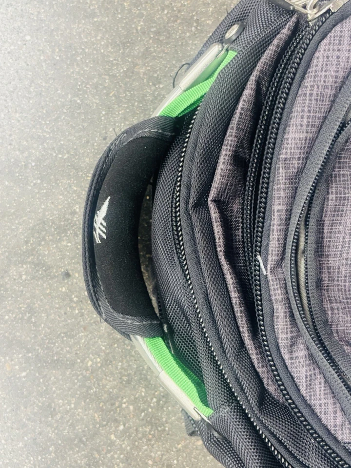 High Sierra Elite бизнес рюкзак серый зеленый поток воздуха охлажденный подвеска - ноутбук - Изображение 4 из 4