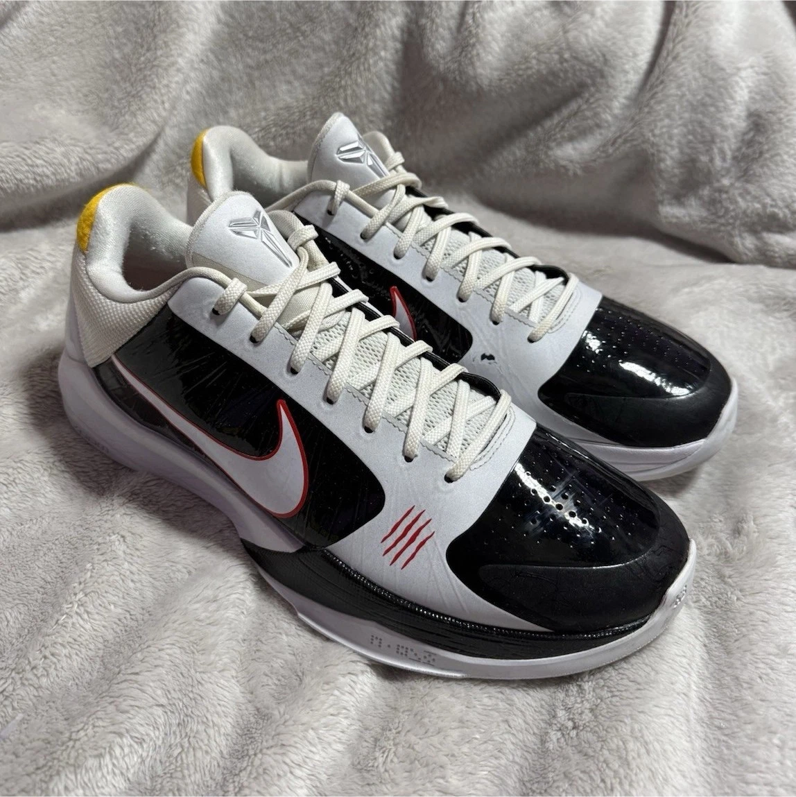 Nike Zoom Kobe 5 Bruce Lee for Sale - Authenticity Guaranteed - eBay