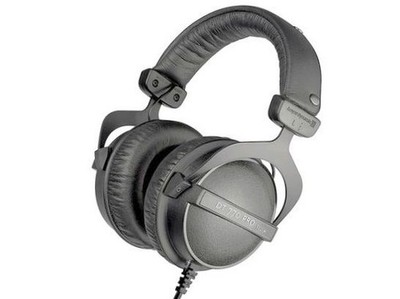 Beyerdynamic DT 770 PRO 32 Ohm Over-Ear Studio Headphones - Black