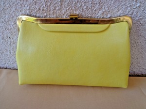 yellow gold clutch
