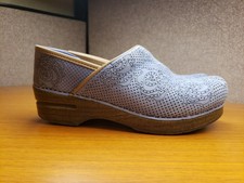 dansko metallic floral nubuck