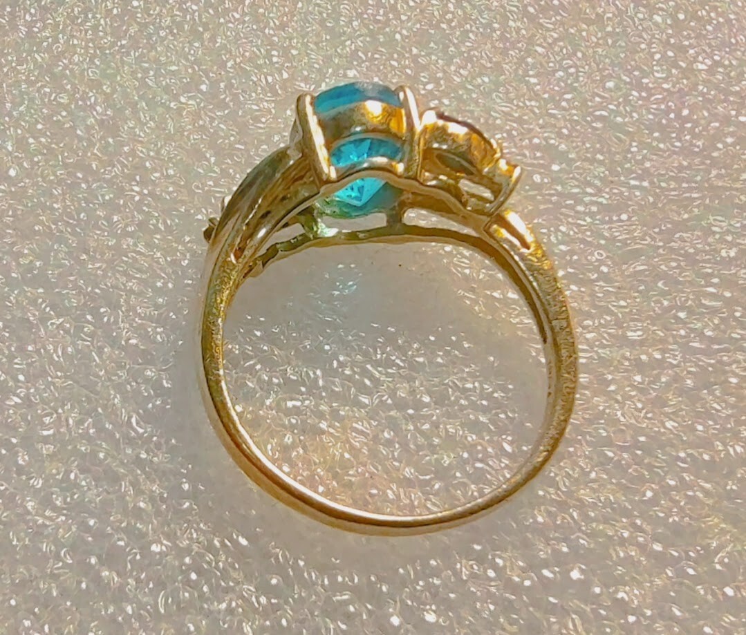 10K Solid Yellow Gold Ring with Multi-Colored Sto… - image 4