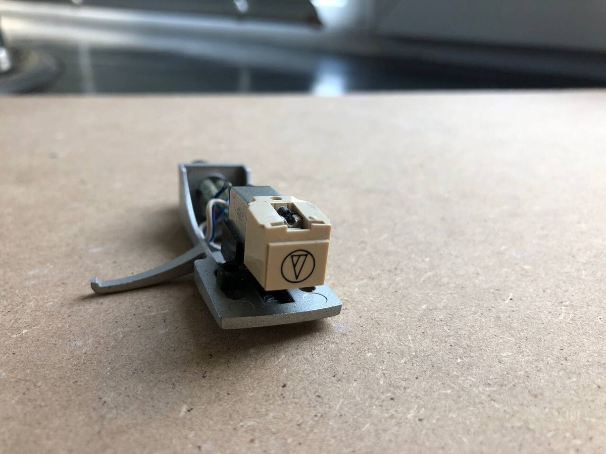 ジャンク品】AMERICAN AUDIO「DTI1.8」 ターンテーブル Direct