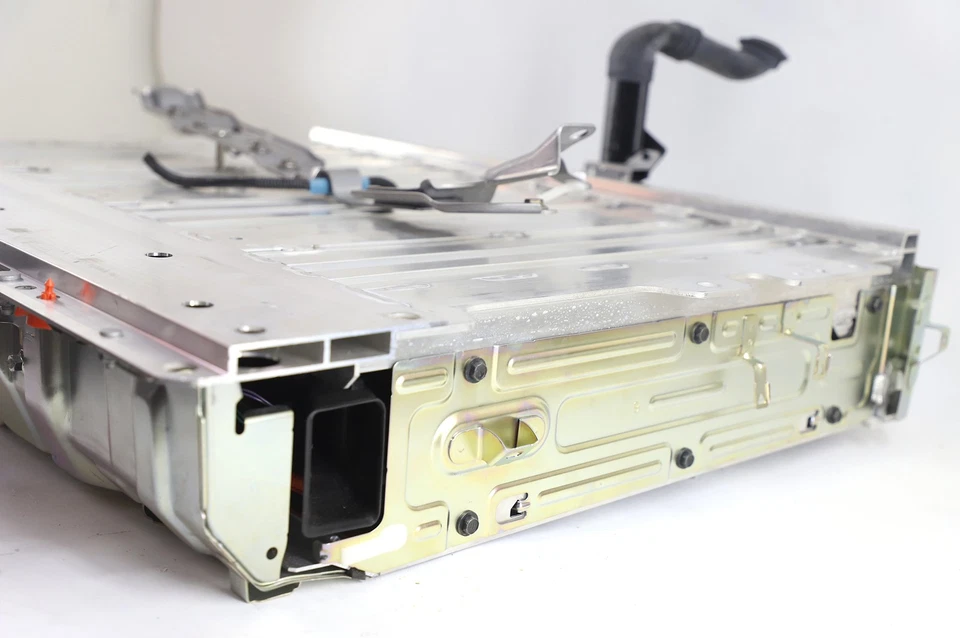 Toyota Prius 12-15 Plug In Hybrid Battery Complete G9510-47090, A873, OEM, 2012, - Image 2 of 4